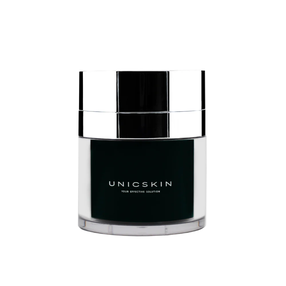 A black and silver jar of Adverto Beauty’s UNICA+ 72h HYDRO+ SPF15 Ultra Hydrating Cream is displayed against a white background, emphasizing its hydration benefits for dry skin and support for healthy, youthful skin.