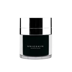 A black and silver jar of Adverto Beauty’s UNICA+ 72h HYDRO+ SPF15 Ultra Hydrating Cream is displayed against a white background, emphasizing its hydration benefits for dry skin and support for healthy, youthful skin.
