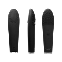The UNICSKIN UNICTHERMOSONIC 2.0 facial brush combines heat and sonic technology for deep cleansing, anti-aging, and lymphatic drainage, providing a rejuvenated and radiant complexion.